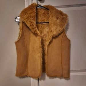 Faux Fur Sheepskin Shearling Vest Jacket size M